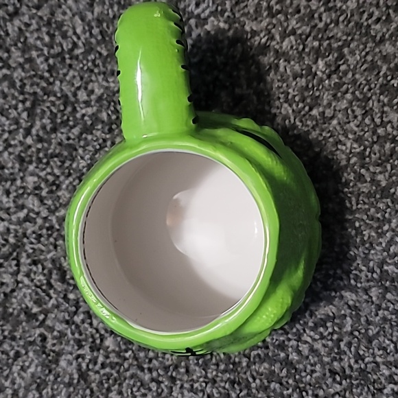 Nightmare before Christmas Oogie Boogie Cermic 16.5oz Mug!!! - Picture 4 of 6